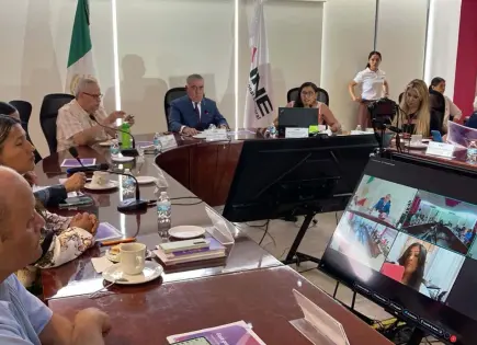 Reconoce INE-SLP mano de partidos en elección judicial