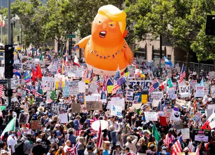 El No Kings Day invade ciudades de EU