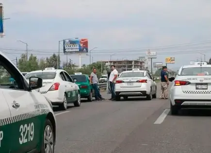 Taxistas denuncian competencia desleal