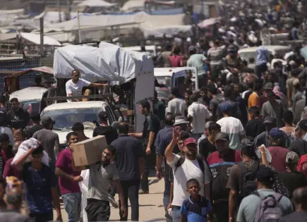 Ocho muertos en tiroteo cerca de ayuda humanitaria en Gaza