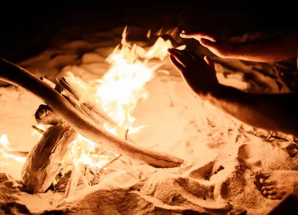 Festividad de la Noche de San Juan 2025: tradiciones y rituales