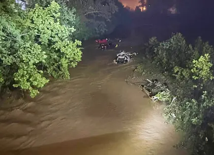 Inundaciones repentinas dejan 5 muertos en Virginia Occidental