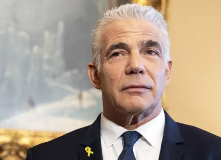 Líder opositor israelí respalda operación en Irán tras críticas a Netanyahu