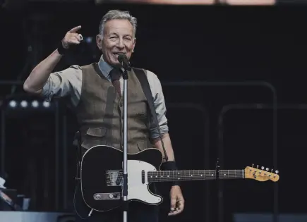 Bruce Springsteen Recupera Música Archivada en The Lost Albums