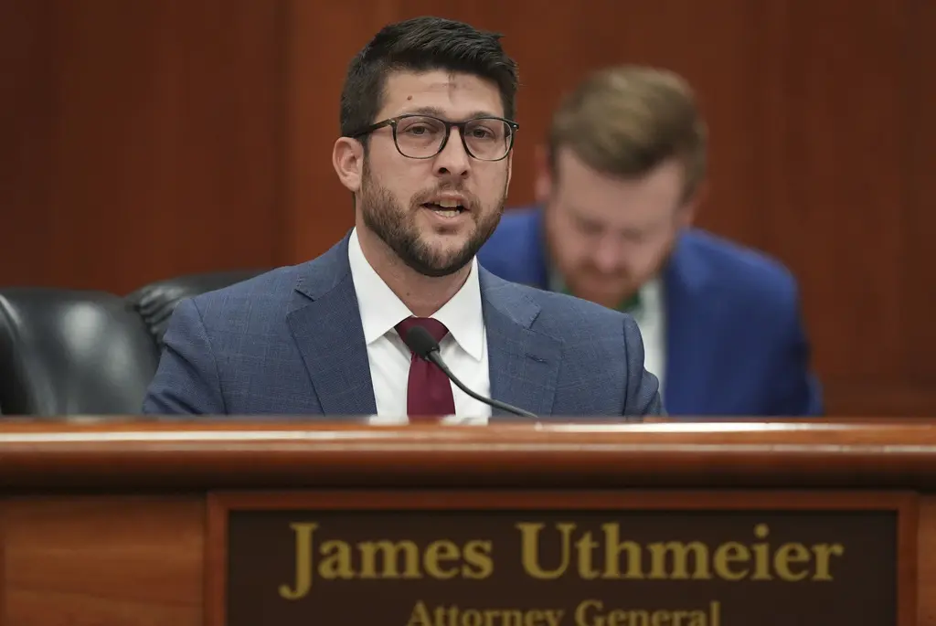 Jueces dictaminan que Florida no puede aplicar ley de inmigración