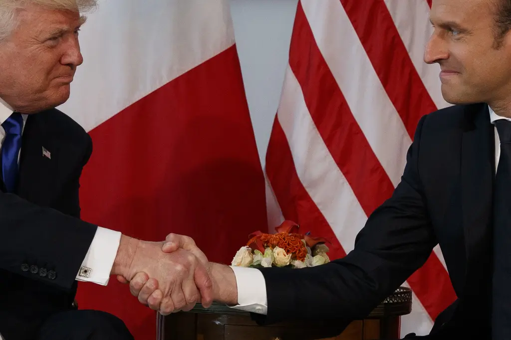 Tensiones entre Trump y Macron en cumbre del G7