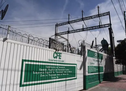 Lejos, meta de energía limpia Lejos, meta de energía limpia