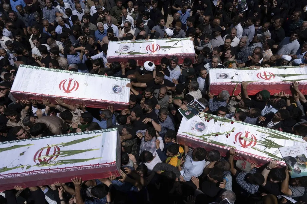 Irán considera represalias ante continuos ataques israelíes