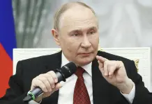 Putin acusa a Kiev de piratería y amenaza a países que le ayudan