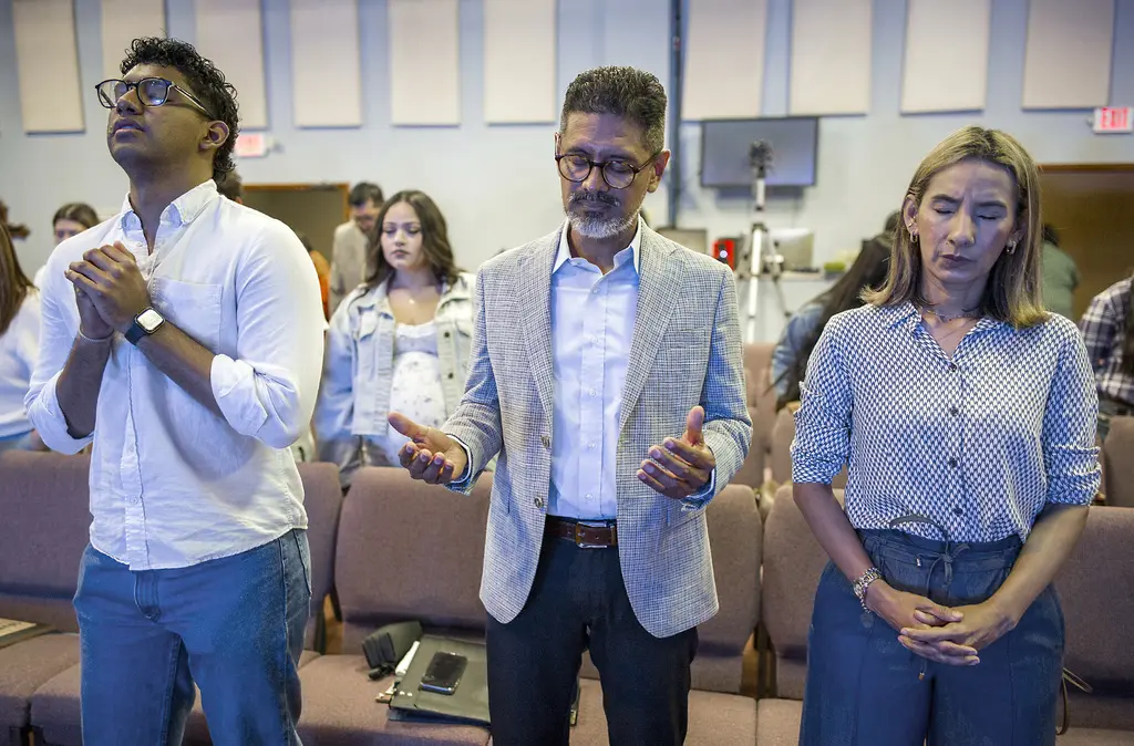 Líderes religiosos nicaragüenses relatan su fortaleza tras ser liberados