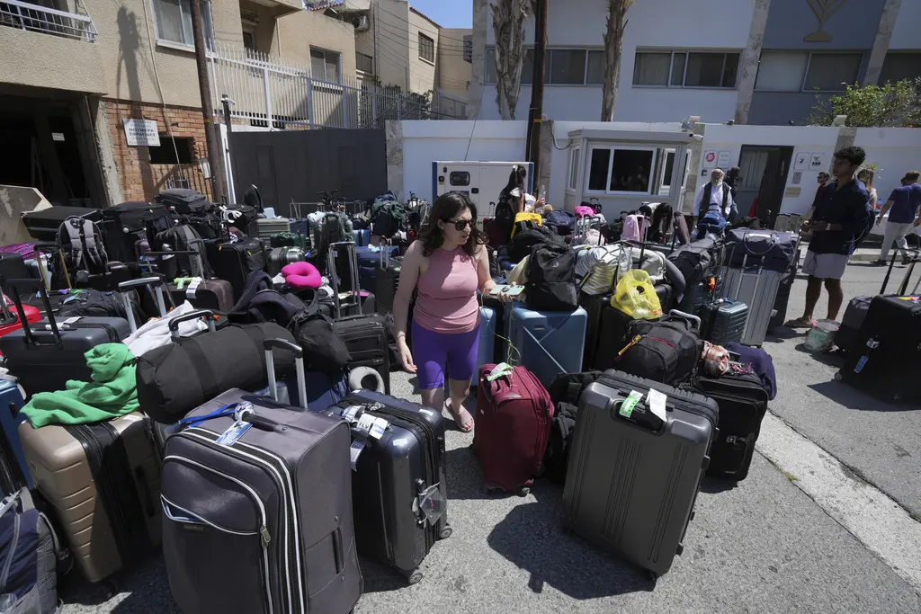 Israelíes varados en Chipre encuentran refugio y solidaridad