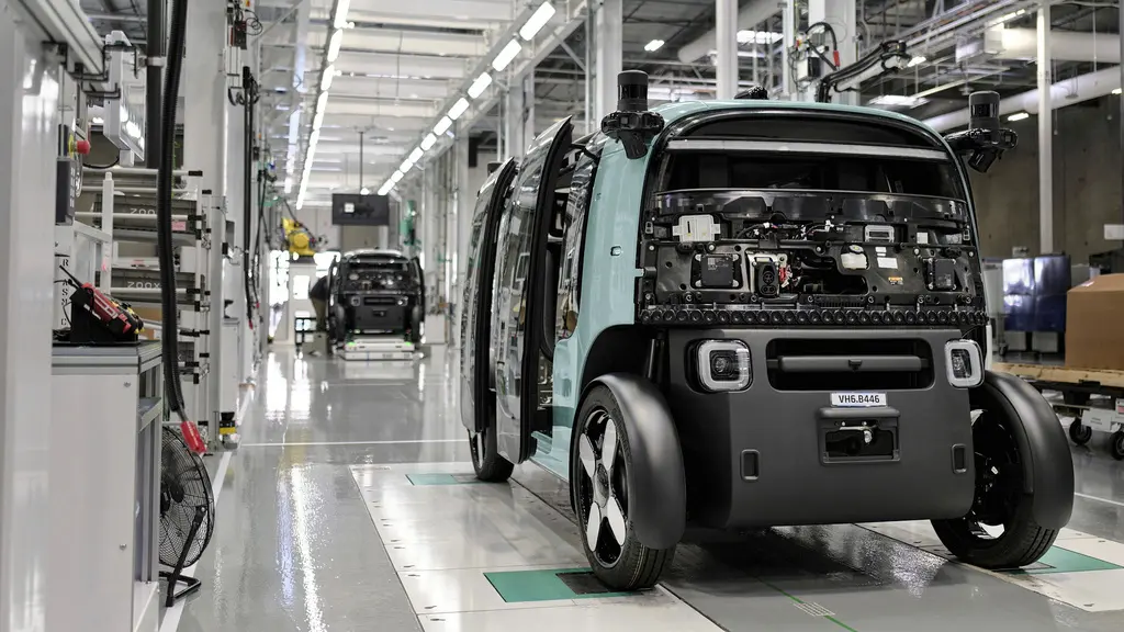 Amazon fabricará 10 mil robotaxis al año para desafiar a Waymo