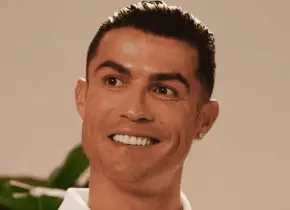 Cristiano Ronaldo renueva contrato con Al-Nassr en Arabia Saudita
