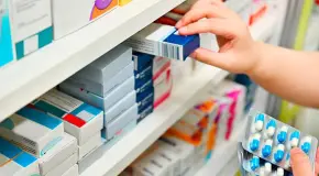 Medicinas básicas pegan al bolsillo potosino