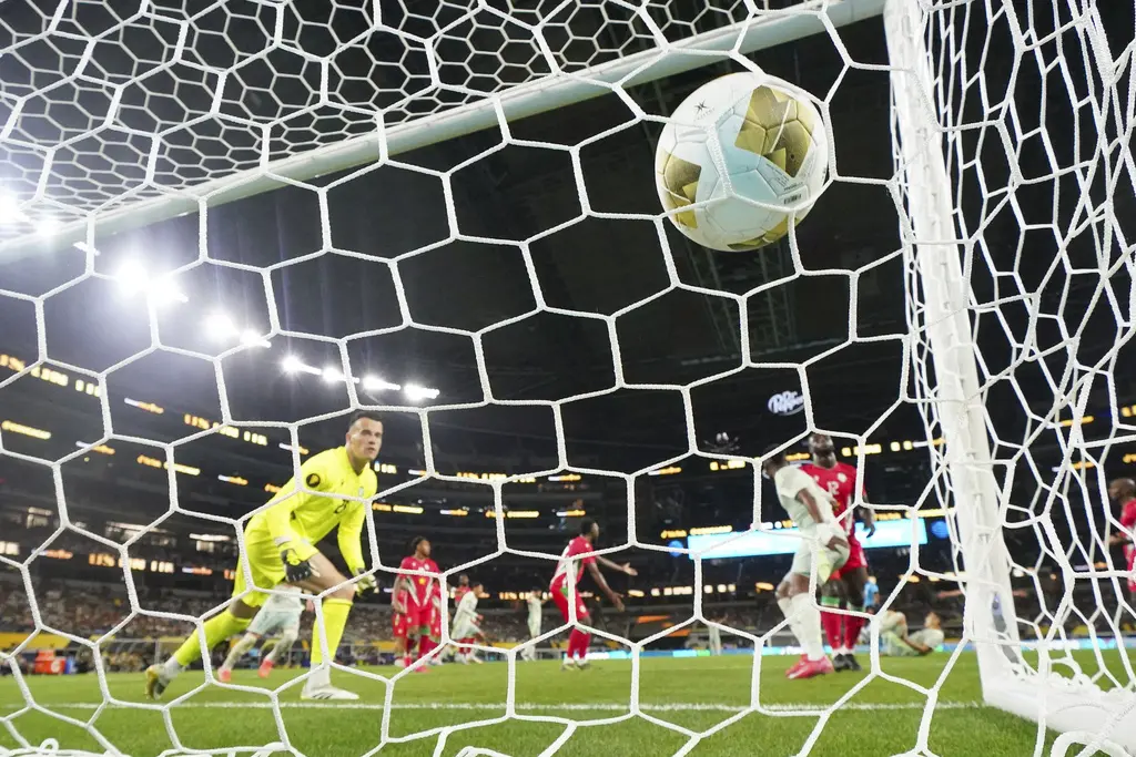 México avanza en Copa Oro 2026 con dudas