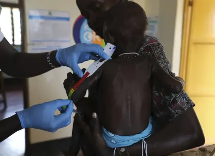 Refugiados en Kenia sufren hambre extrema por recortes de ayuda de EEUU