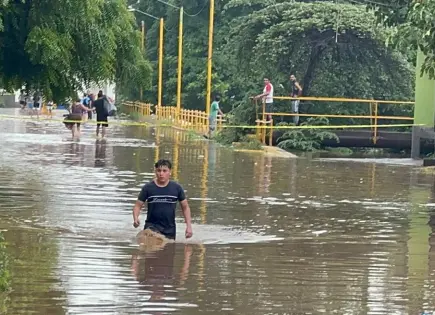 Lluvias de "Erick" provocan inundaciones y da&ntilde;os en el Istmo de Oaxaca