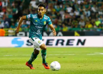 “Gallito” Vázquez deja el futbol