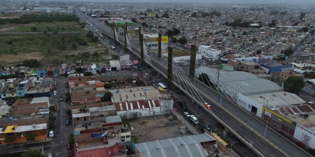 Reabren puente de Circuito Potosí tras obras de reparación