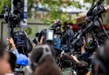 Periodistas no están exentos de cometer violencia política Periodistas no están exentos de cometer violencia política