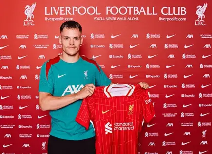 Liverpool contrata al alemán Florian W.
