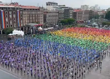 Intento de r&eacute;cord con la bandera LGBTQ+ m&aacute;s grande