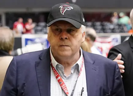 Fred Smith, fundador de FedEx, fallece a los 80 a&ntilde;os