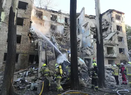 Ataques rusos en Ucrania dejan 14 muertos
