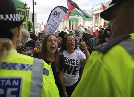 Reino Unido prohíbe a Palestine Action tras ataque en base militar