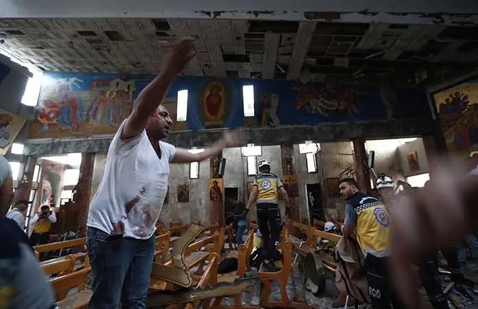 Ataque suicida en iglesia mata a 22 en Siria