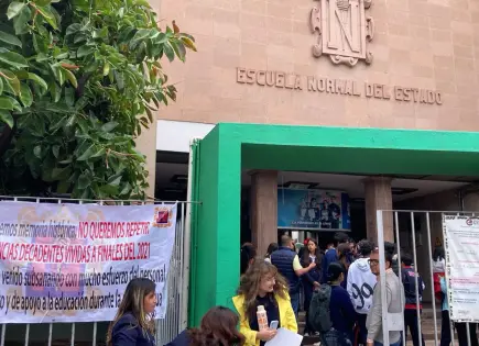 Video | Relevo de director en la Becene provoca protestas