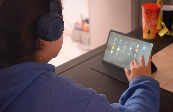 Los maestros dispondrían de tecnología