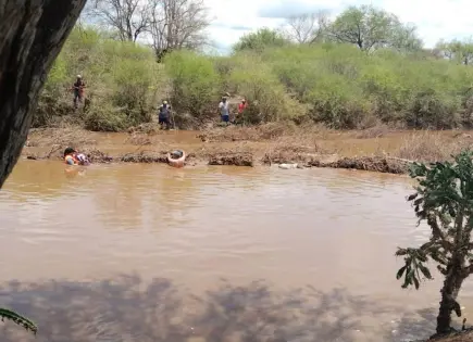 Hallan cuerpo de trabajador de la empresa Gusi que cayó a río en Tamuín