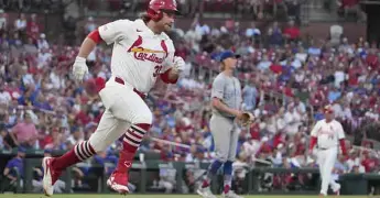 A base de jonrones ganan Cardenales
