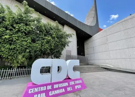 A escena “Cuadros de amor y humor”