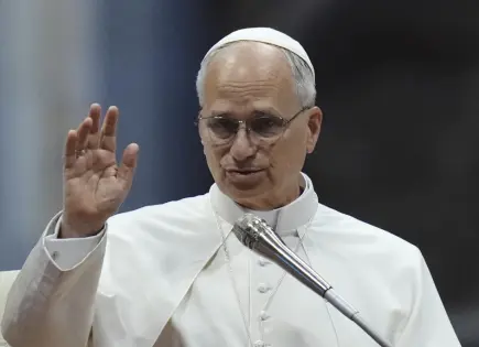 Papa León XIV anima a seminaristas a ser alegres y honestos