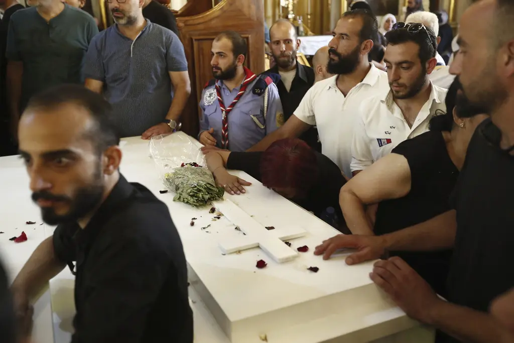 Ataque del Estado Islámico a iglesia en Siria deja al menos 25 muertos