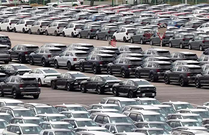 Aranceles frenan las ventas de autos