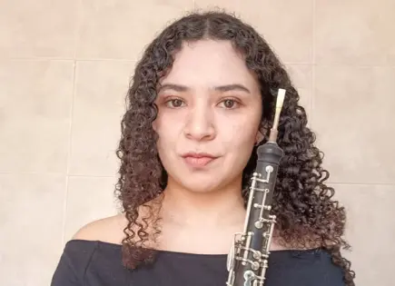 Guadalupe Balderas en concierto de titulación en oboe