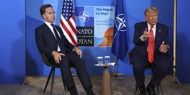 Líderes de la OTAN acuerdan aumento en gasto de defensa