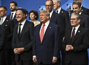 Trump logra acuerdo histórico en cumbre de la OTAN