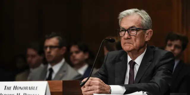 Jerome Powell advierte sobre impacto inflacionario de aranceles propuestos por Trump