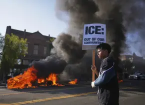 Rescatados 8 niños migrantes en redadas de California