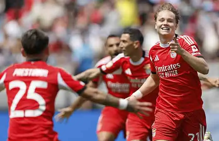 Benfica supera a Bayern Múnich