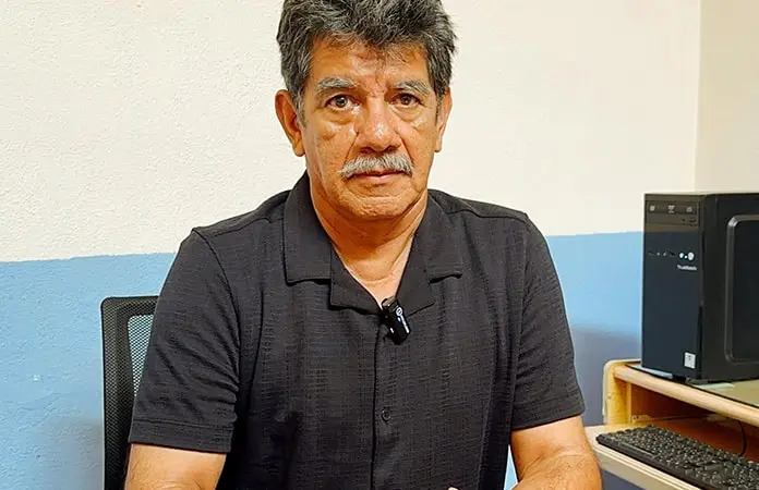 Héctor Rocha G. asume la Dir. de Fomento Educativo