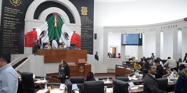 Irían 8 mdp a consultas ciudadanas