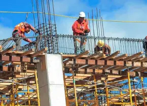 Retrocede producción de las constructoras