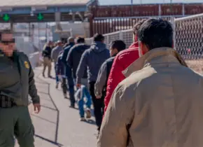 3 mil migrantes se autodeportan de EU con CBP Home