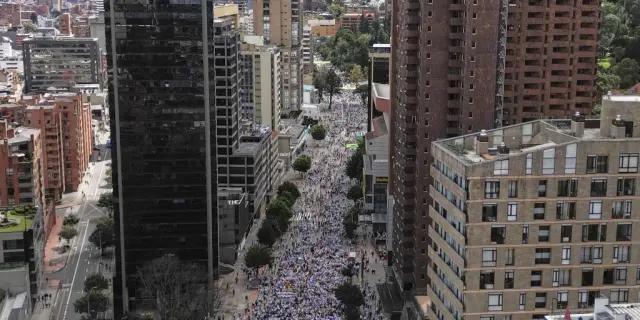Demandan a senador colombiano Miguel Uribe por campaña anticipada