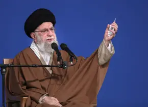 Líder supremo de Irán advierte a EEUU e Israel tras ataque en Qatar